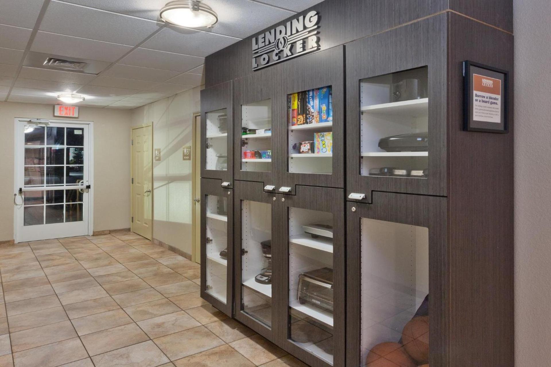 Candlewood Suites Eastchase Park by IHG photo 48