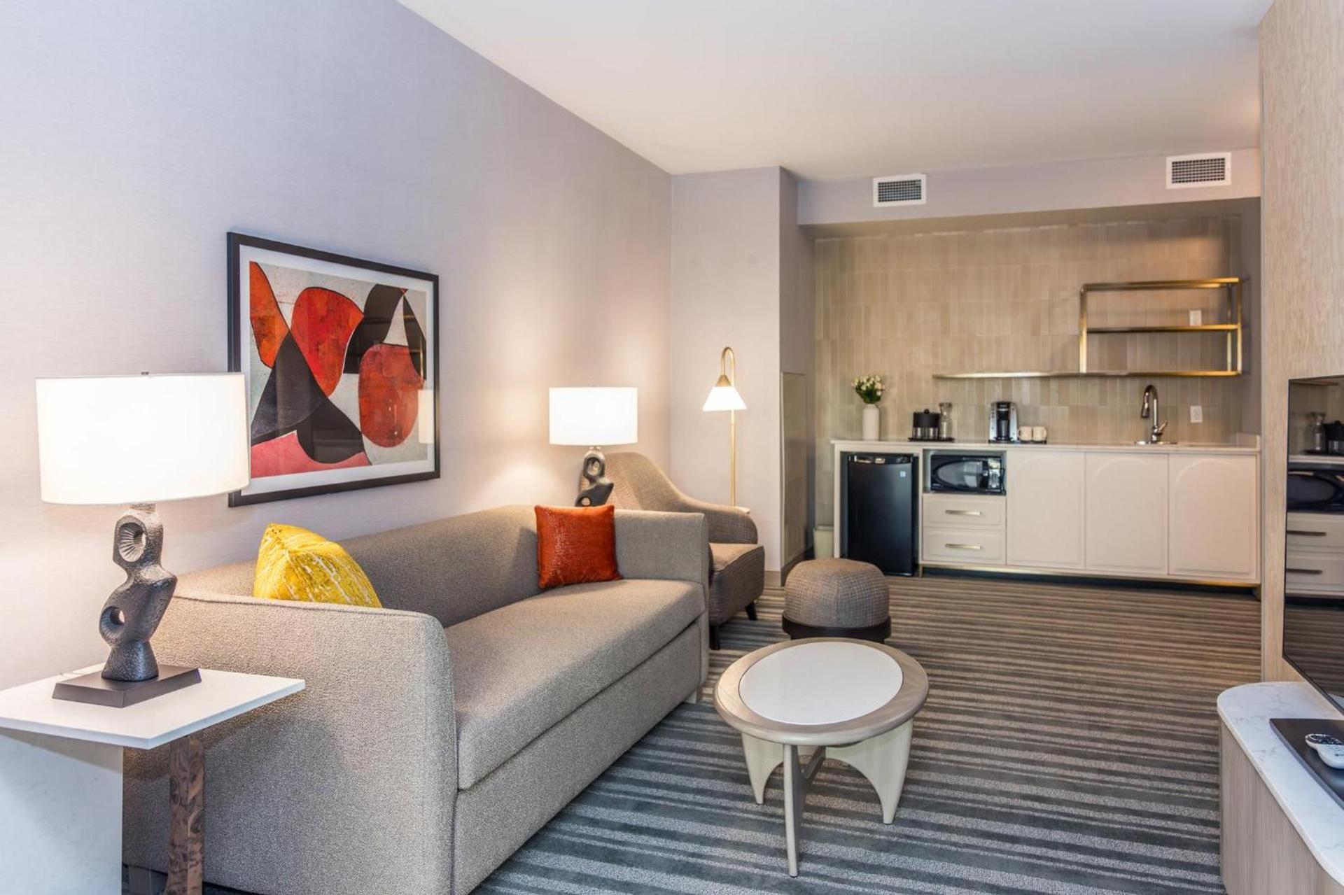 Voco The Clair Cincinnati Downtown by IHG photo 33