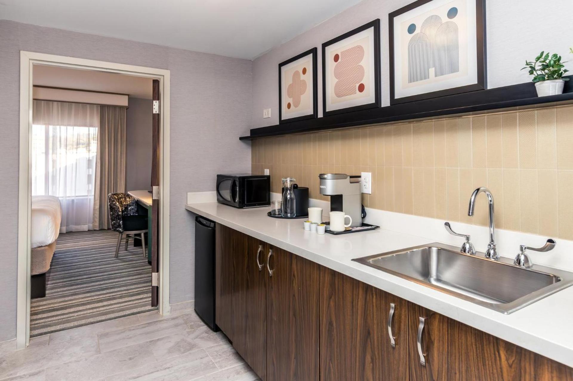 Voco The Clair Cincinnati Downtown by IHG photo 44