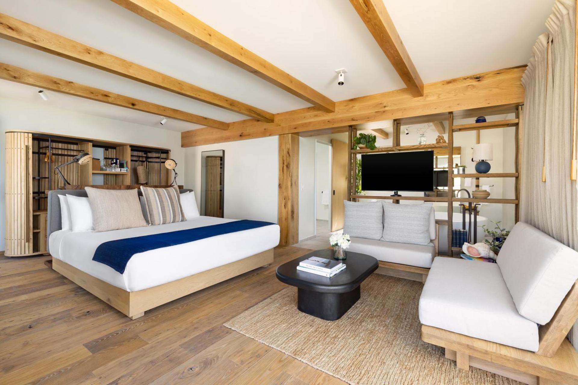 Pacific Edge Hotel photo 41