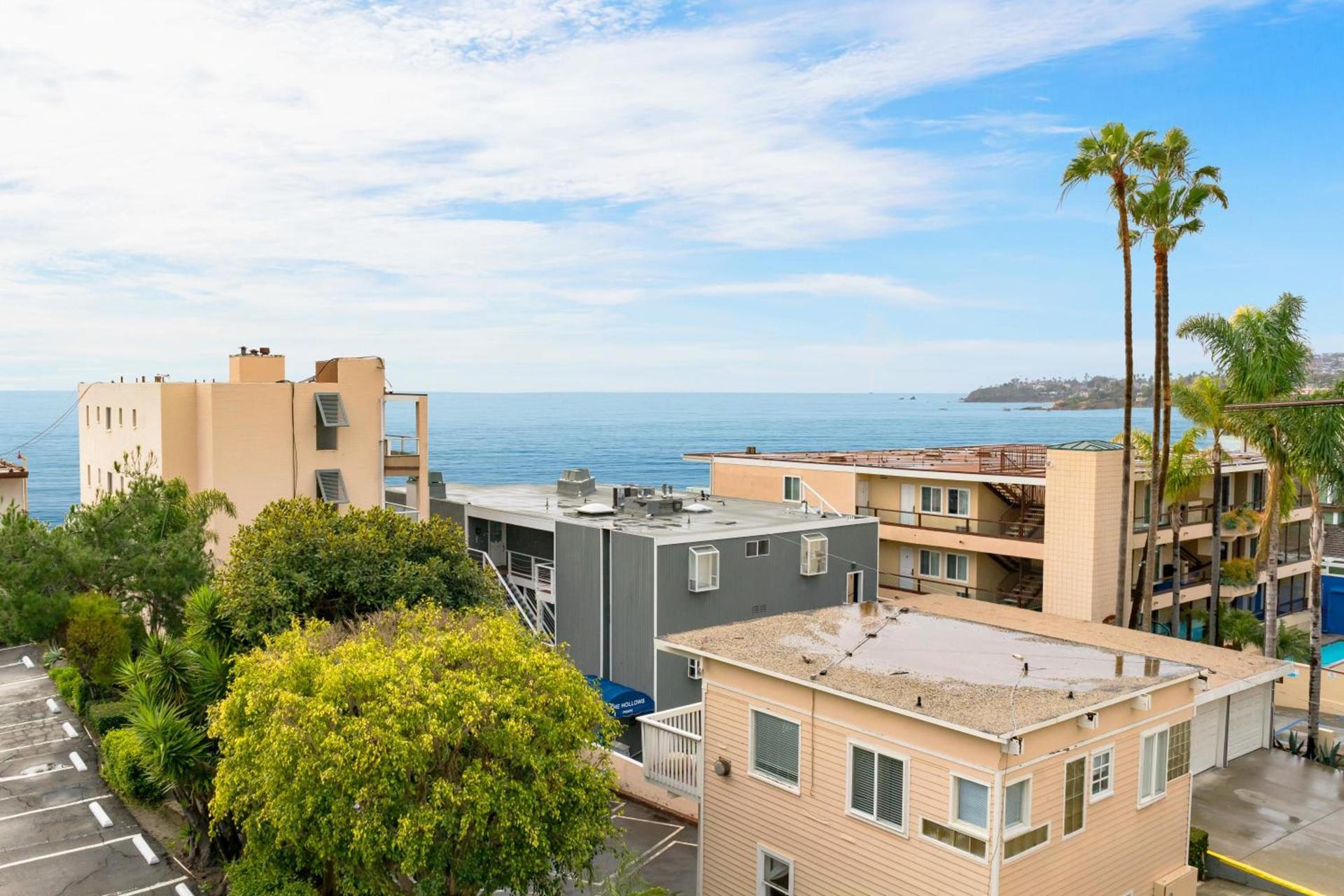 Pacific Edge Hotel photo 47