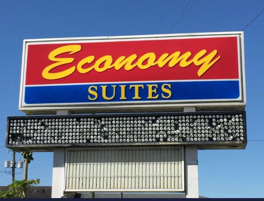 Economy Suites photo 12