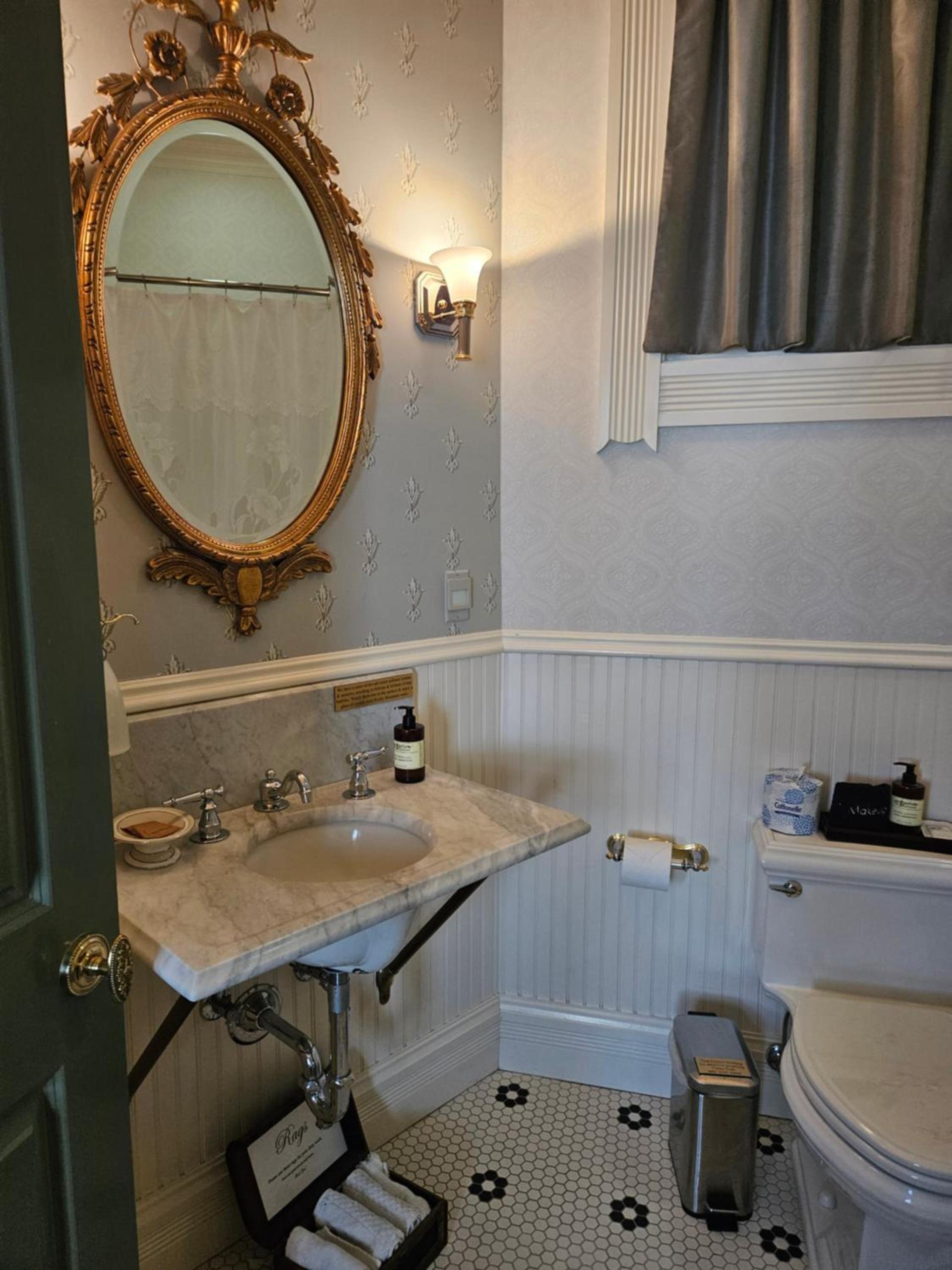 Beaumont Hotel and Spa - Adults Only photo 4