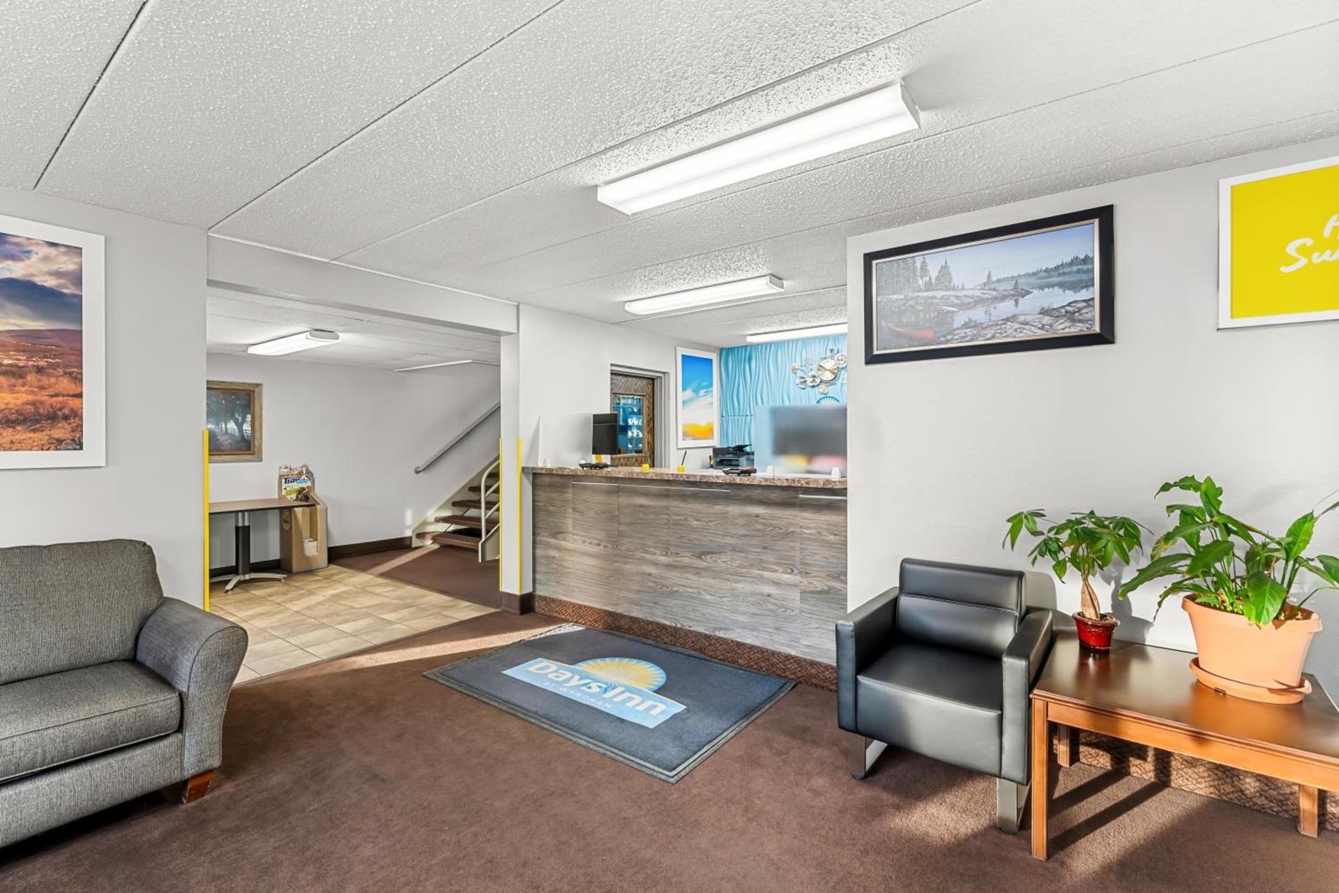 Days Inn by Wyndham Sioux Falls photo 68