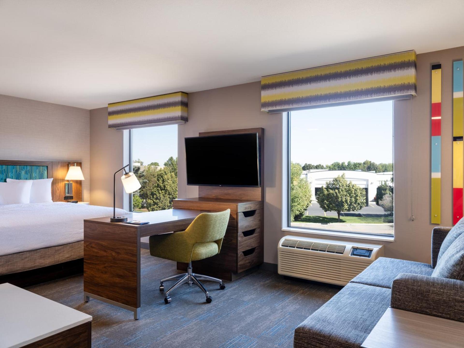 Hampton Inn & Suites Boise-Meridian photo 14