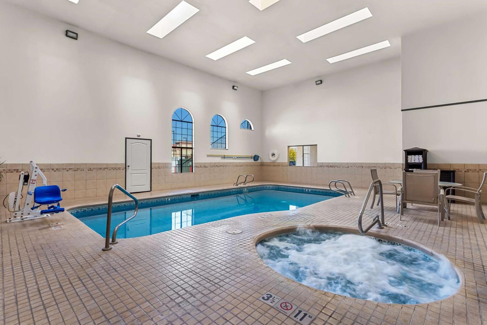 Best Western Socorro Hotel & Suites photo 6