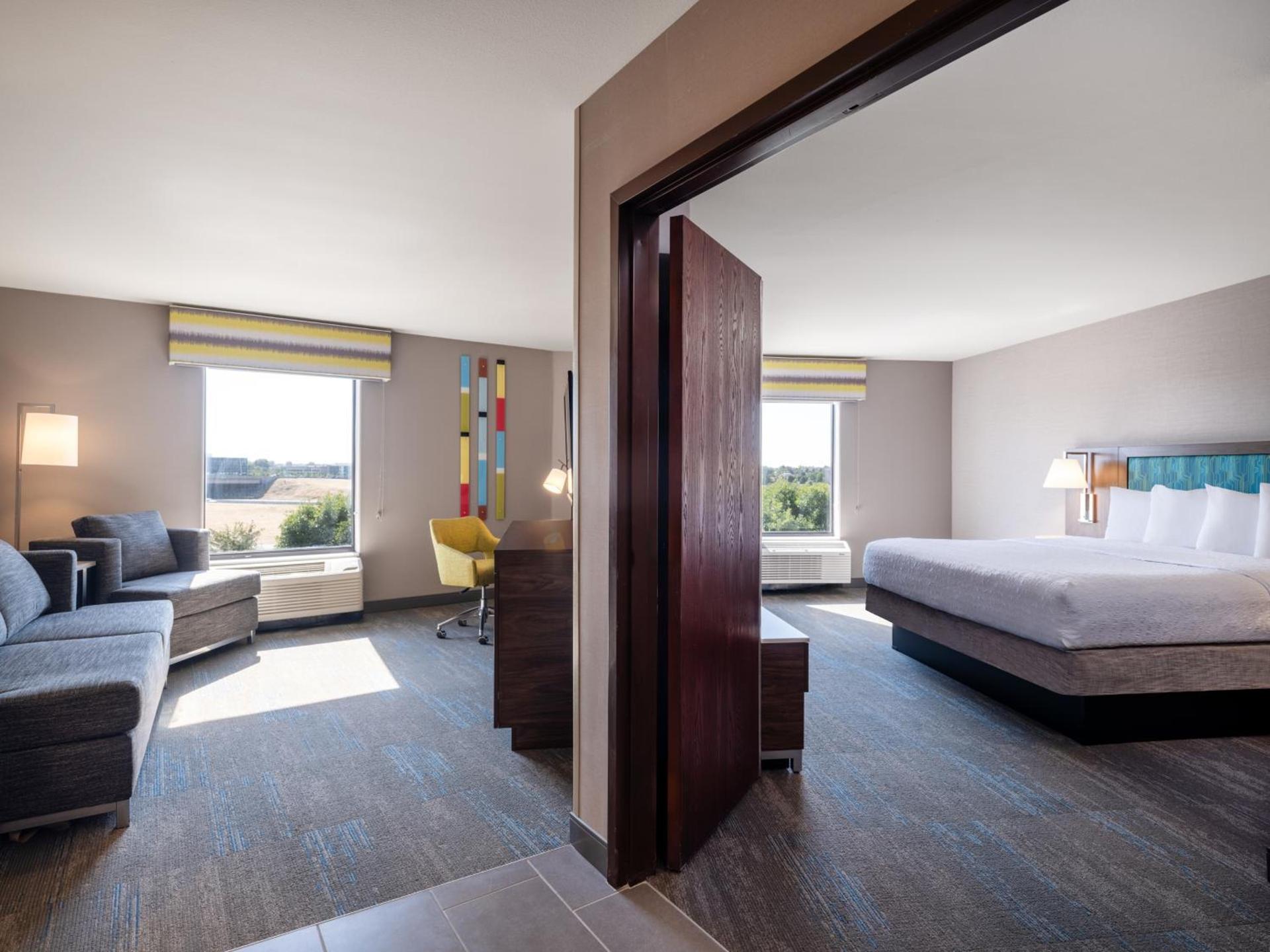Hampton Inn & Suites Boise-Meridian photo 28