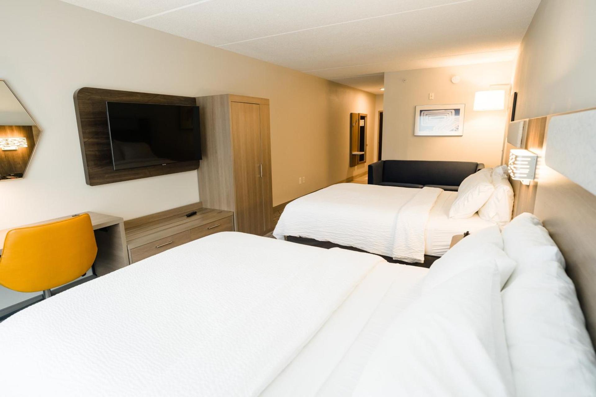 Holiday Inn Express Hotel & Suites Kodak East-Sevierville by IHG photo 29