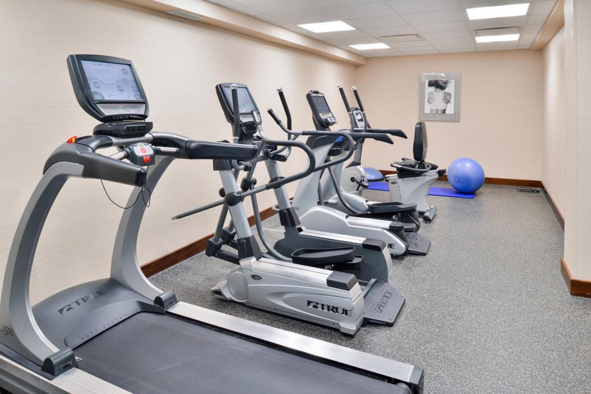 Fairfield Inn and Suites by Marriott Rochester West/Greece photo 49