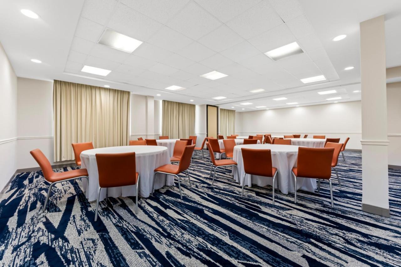 Comfort Suites Augusta Riverwatch photo 65