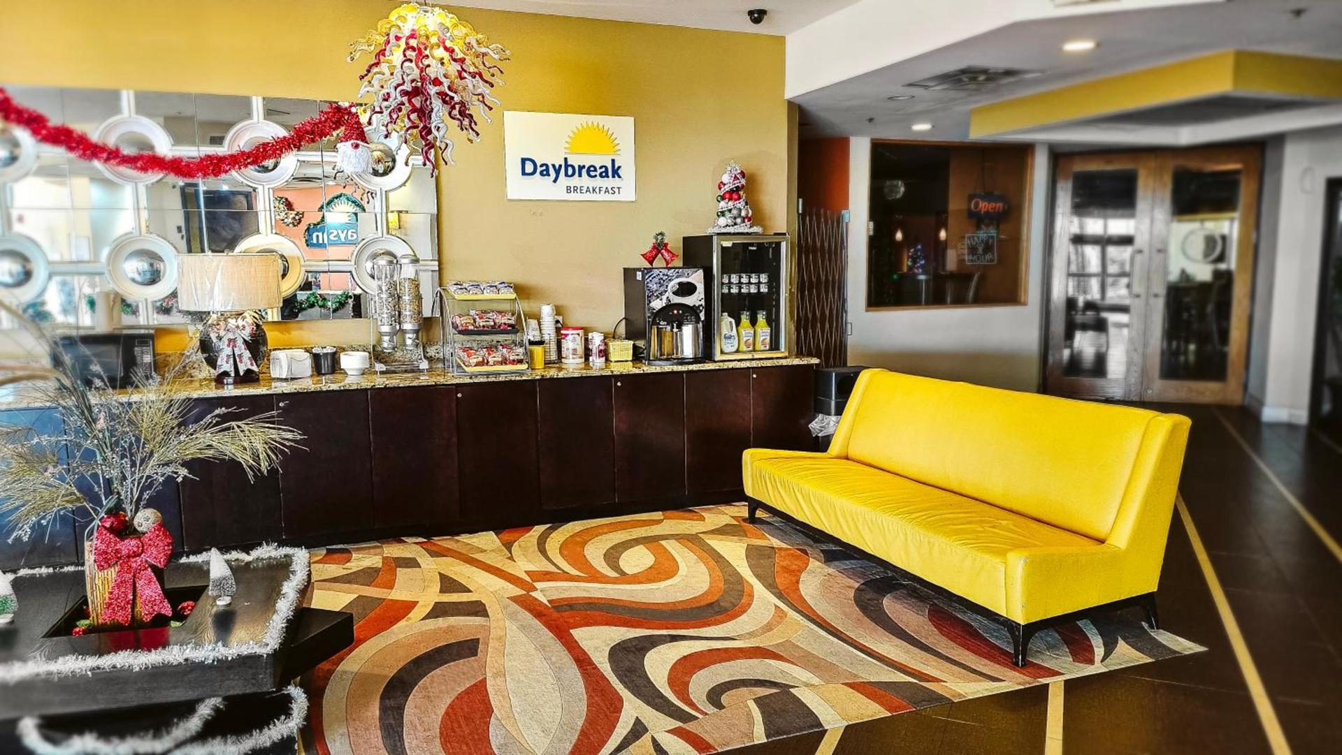 Days Inn by Wyndham Sherman photo 65