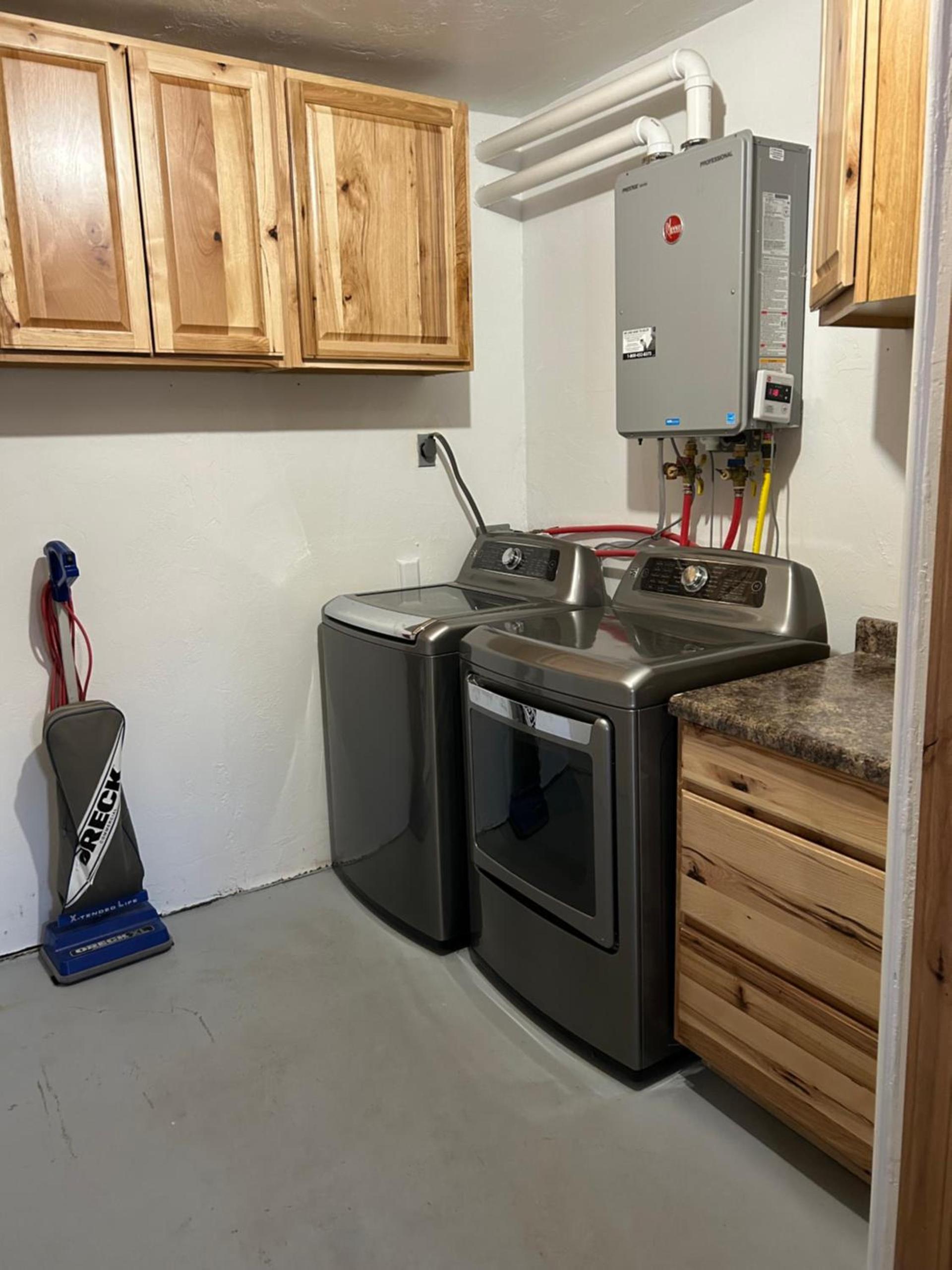 Chinook Winds Lodge photo 13