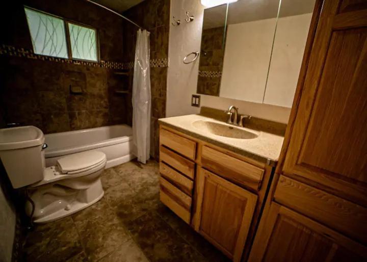 Chinook Winds Lodge photo 30