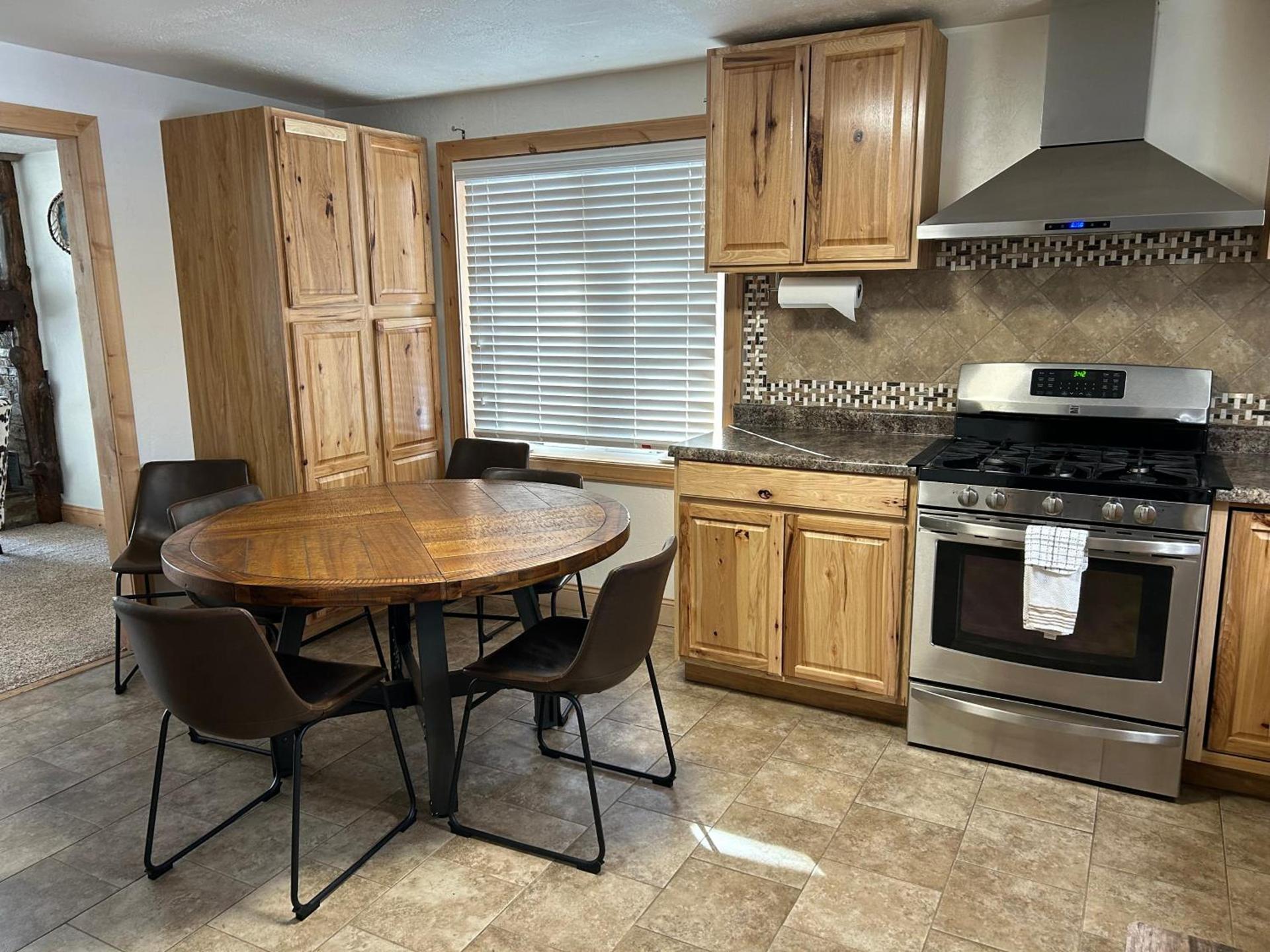 Chinook Winds Lodge photo 31