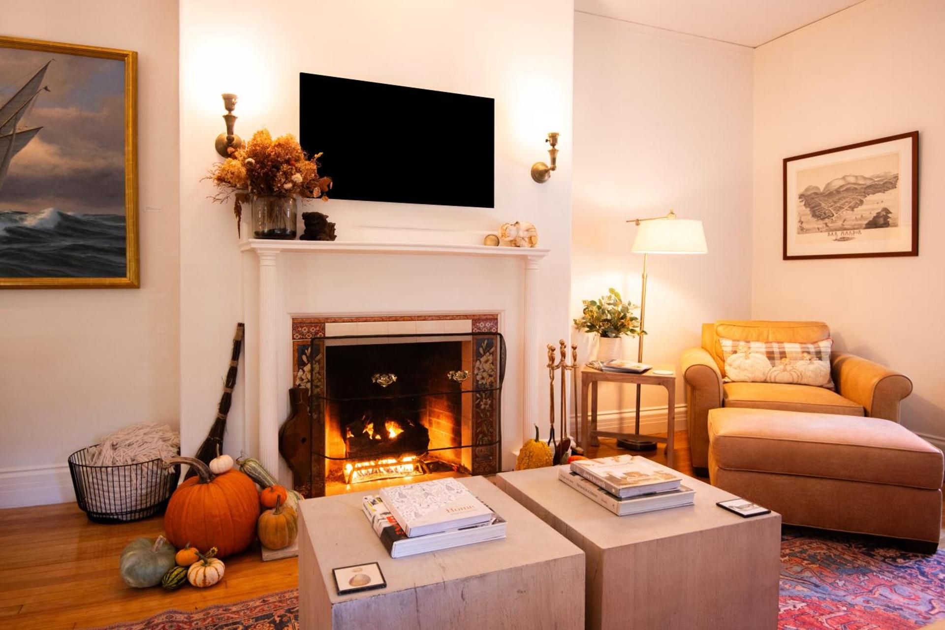 Hearthside Inn photo 11