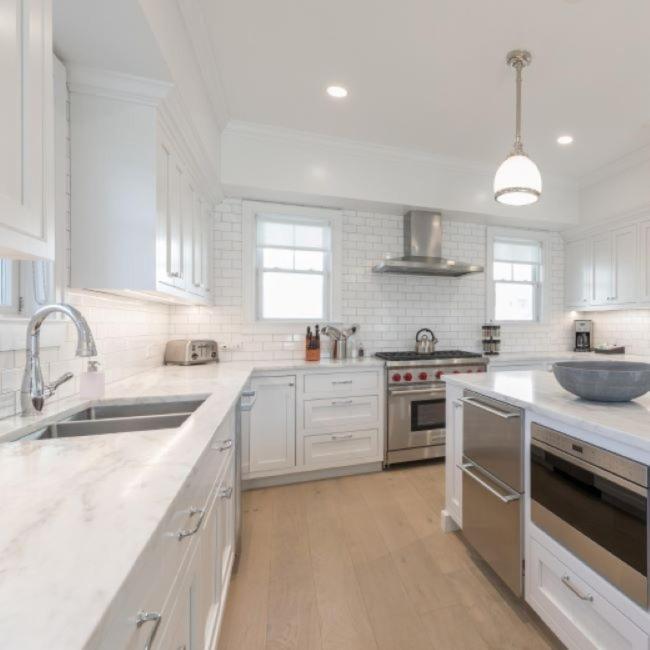 Canoe Place Waterfront Residences photo 22