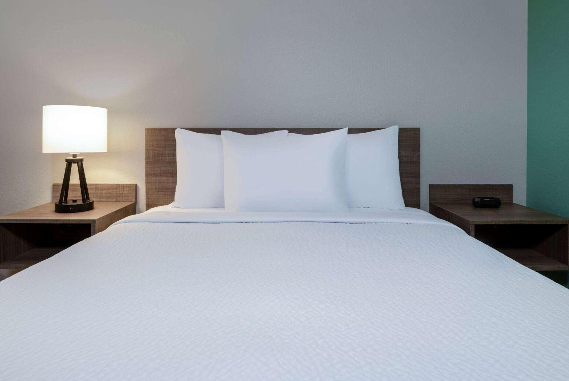 ECHO Suites Extended Stay by Wyndham Nashville/ Gallatin photo 17