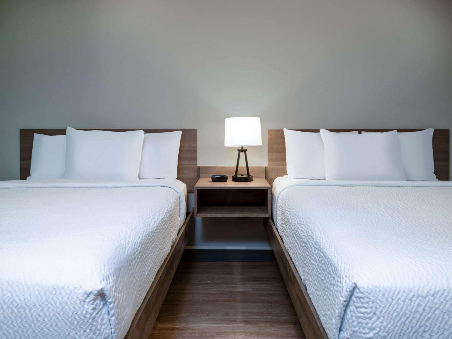 ECHO Suites Extended Stay by Wyndham Nashville/ Gallatin photo 9