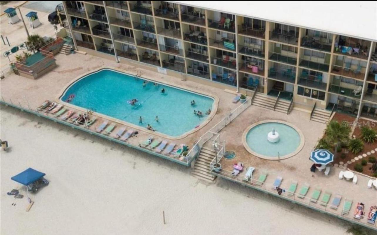 Daytona Inn Beach Studio photo 2
