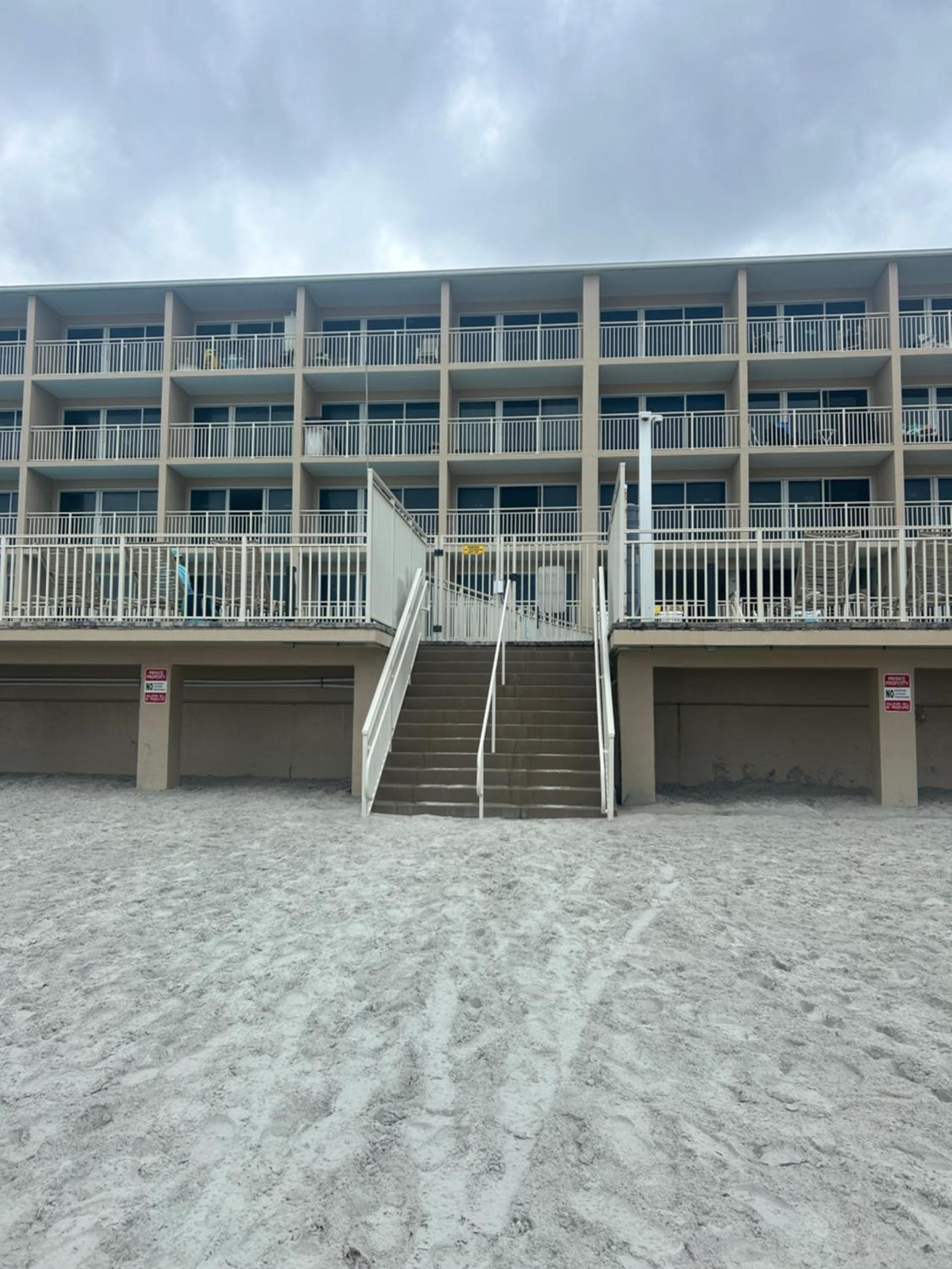 Daytona Inn Beach Studio photo 1