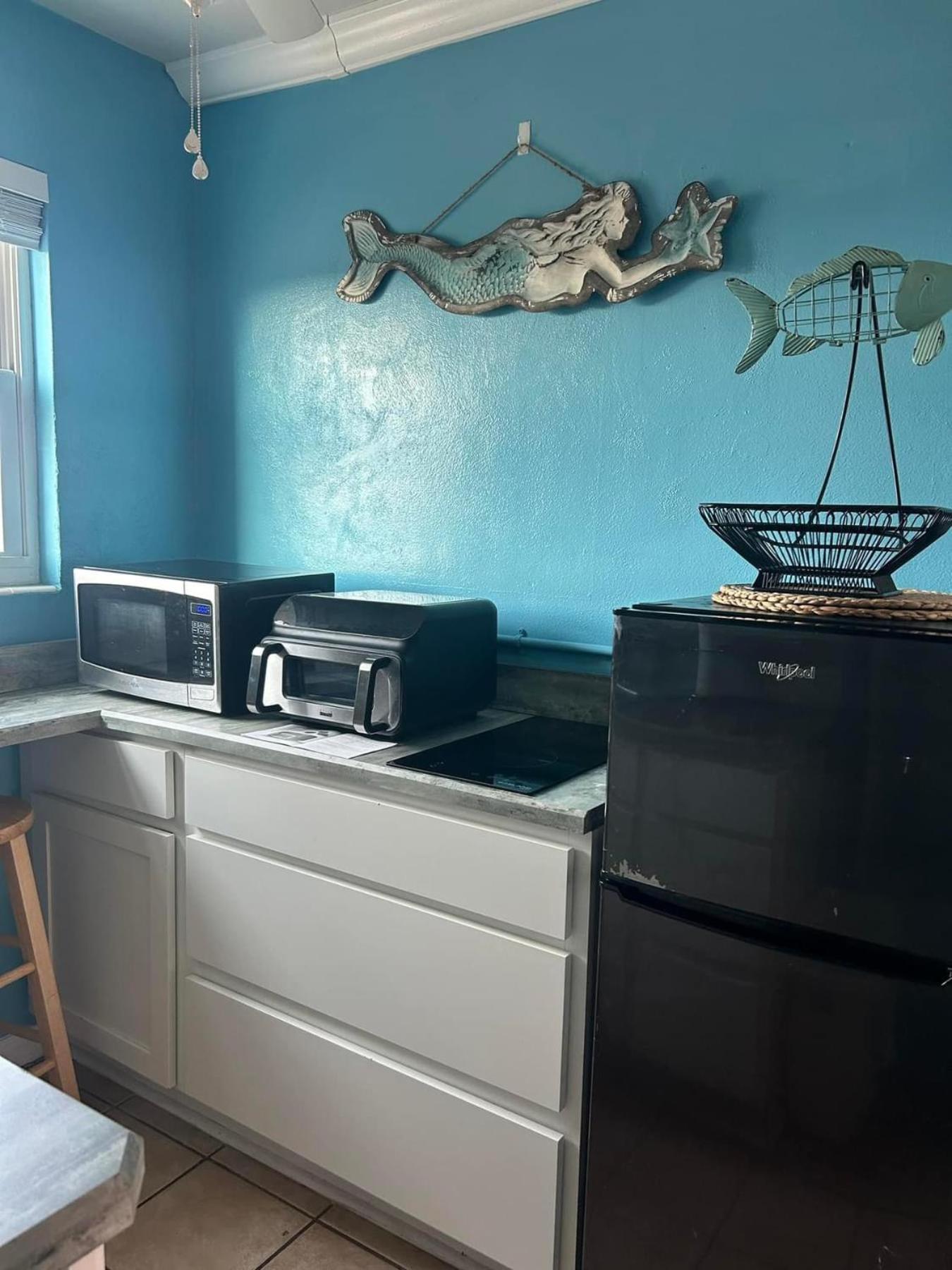 Daytona Inn Beach Studio photo 13