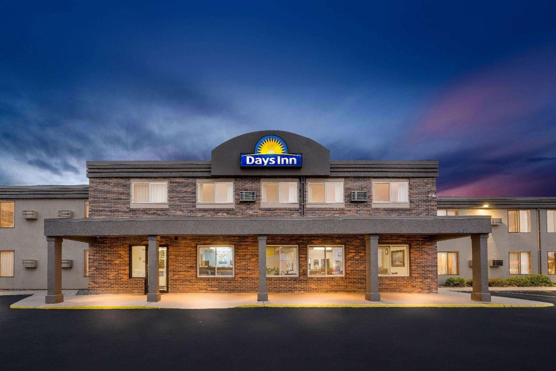 Days Inn by Wyndham Sioux Falls photo 3