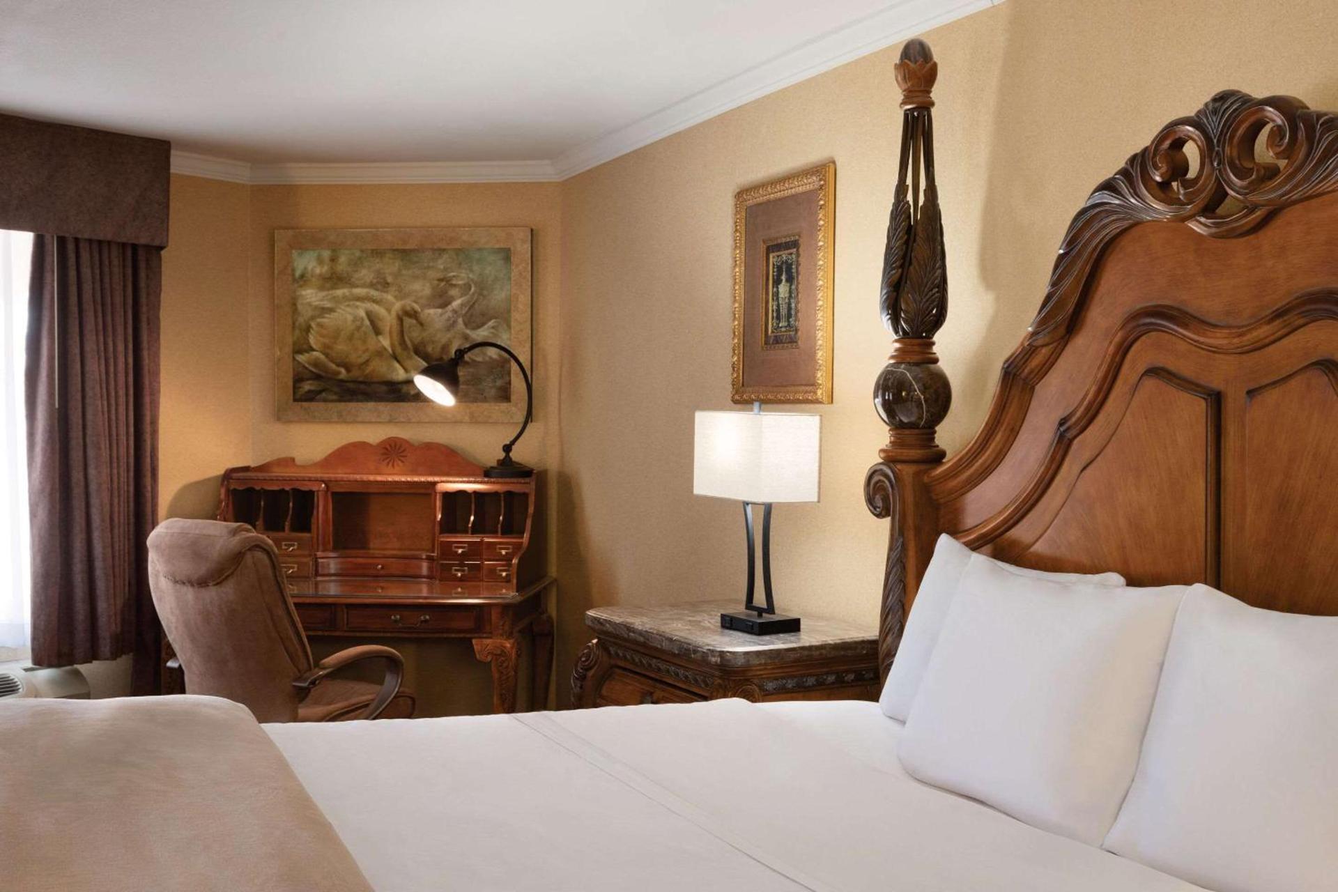Radisson Hotel Colorado Springs Airport photo 25
