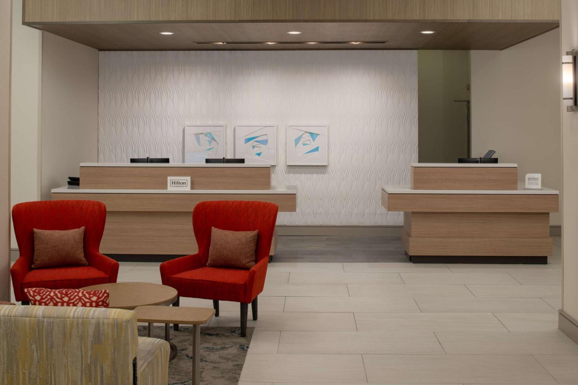 Hilton Garden Inn Tacoma Downtown photo 3