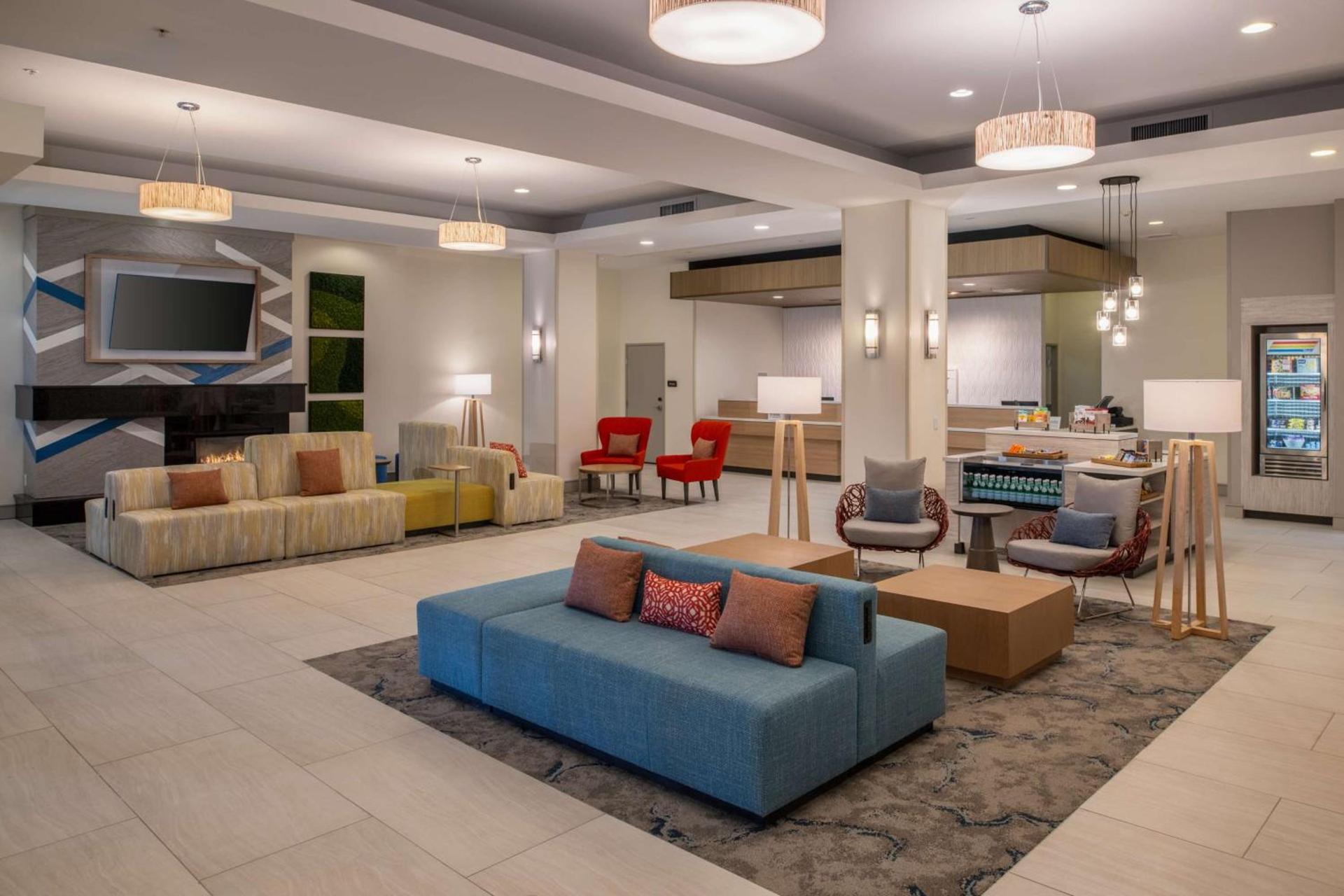 Hilton Garden Inn Tacoma Downtown photo 4