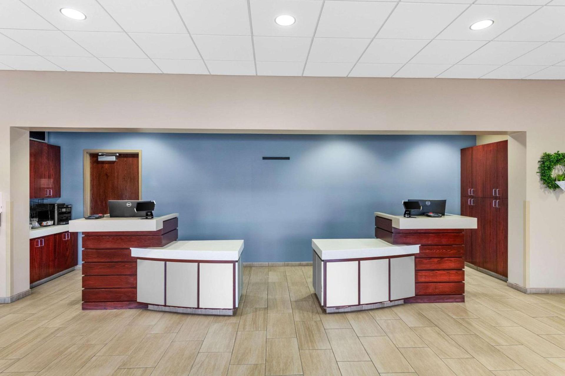 Quality Inn & Suites Columbus photo 3