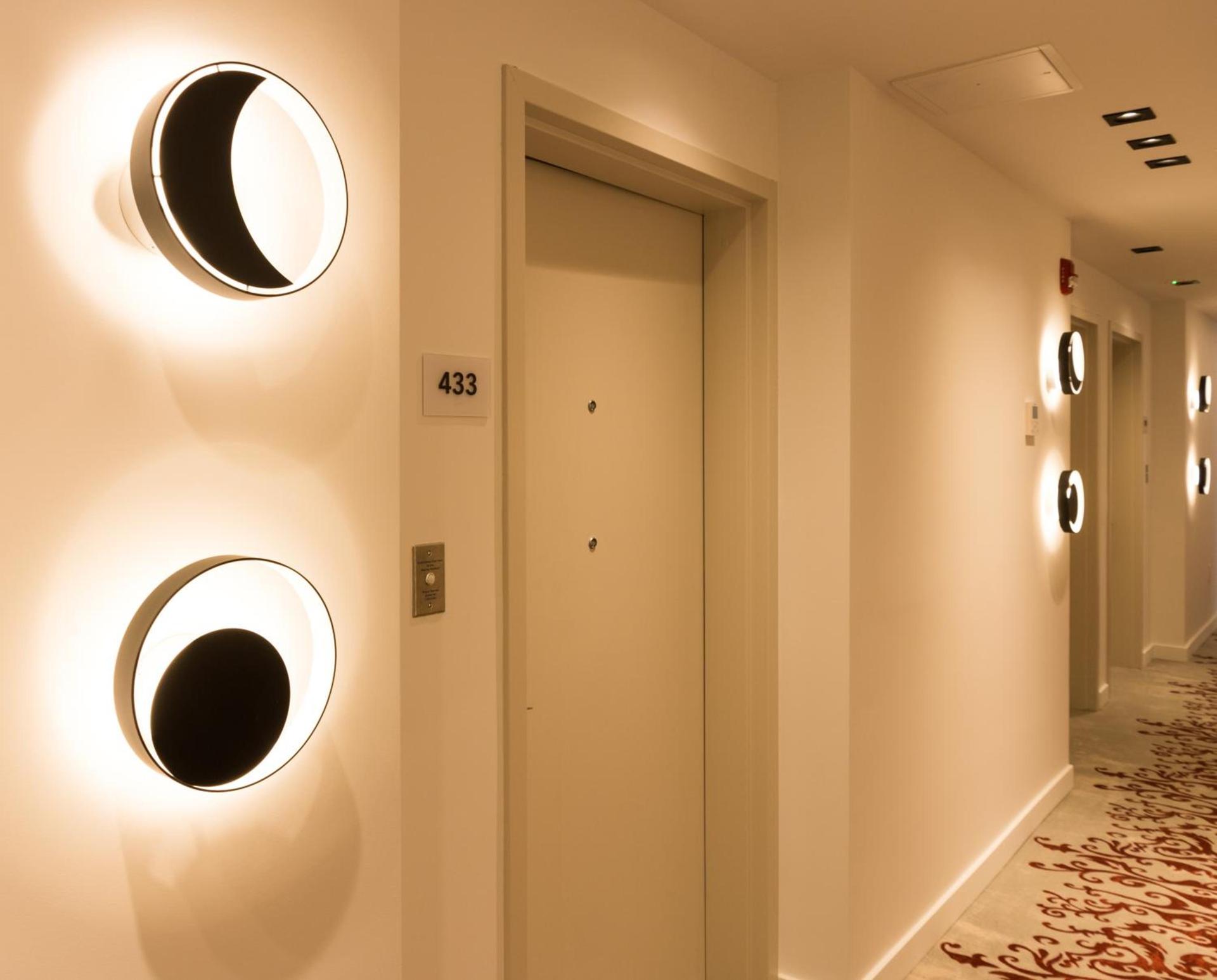 Uma House by Yurbban South Beach photo 96