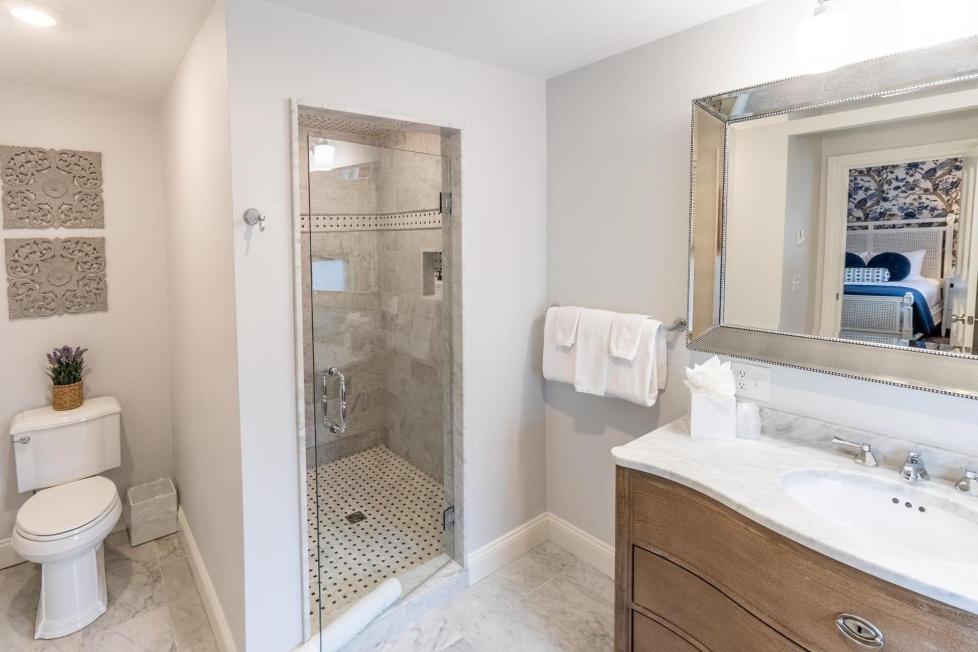 Serenity Inn Newport photo 49