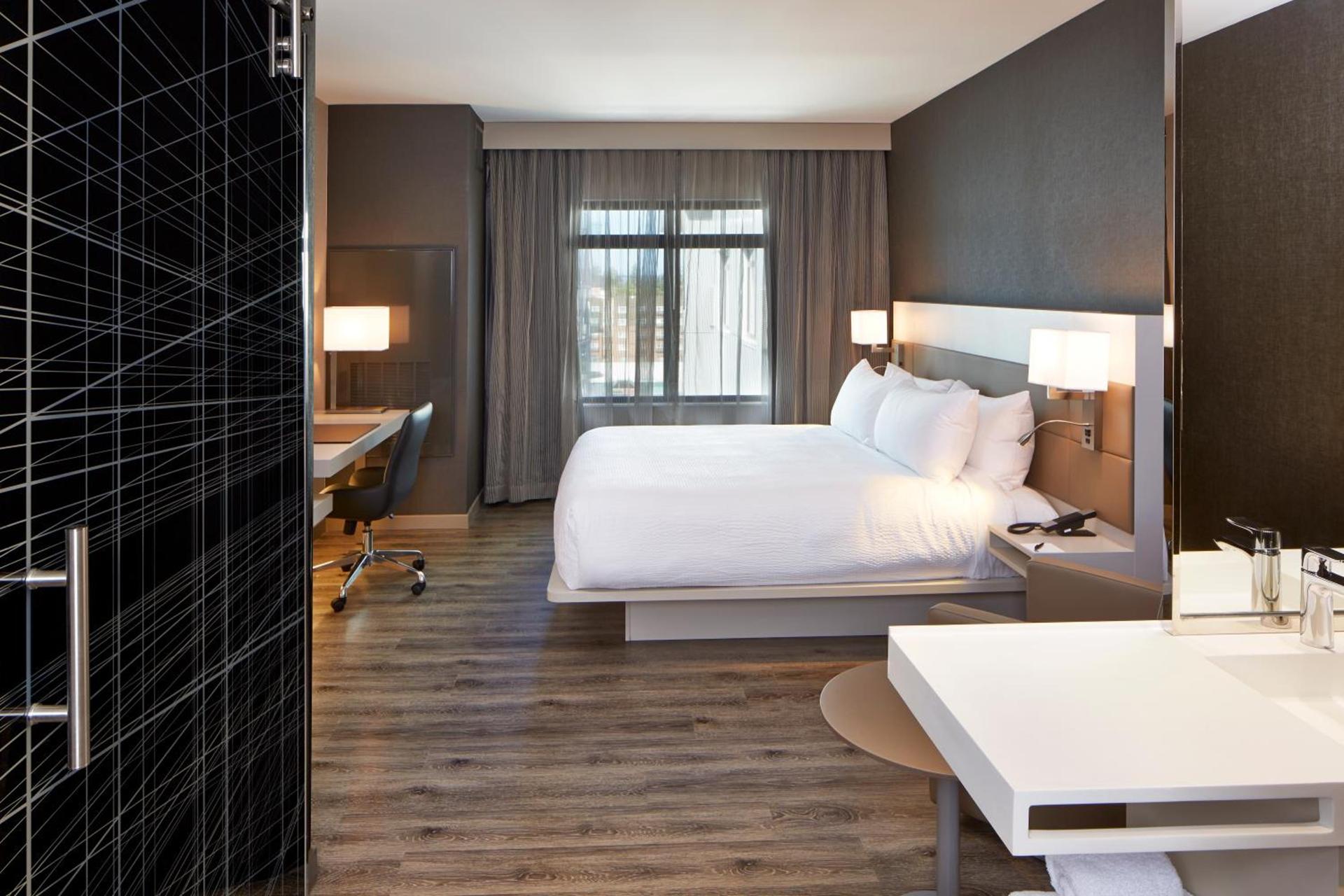 AC Hotel by Marriott Seattle Bellevue/Downtown photo 58