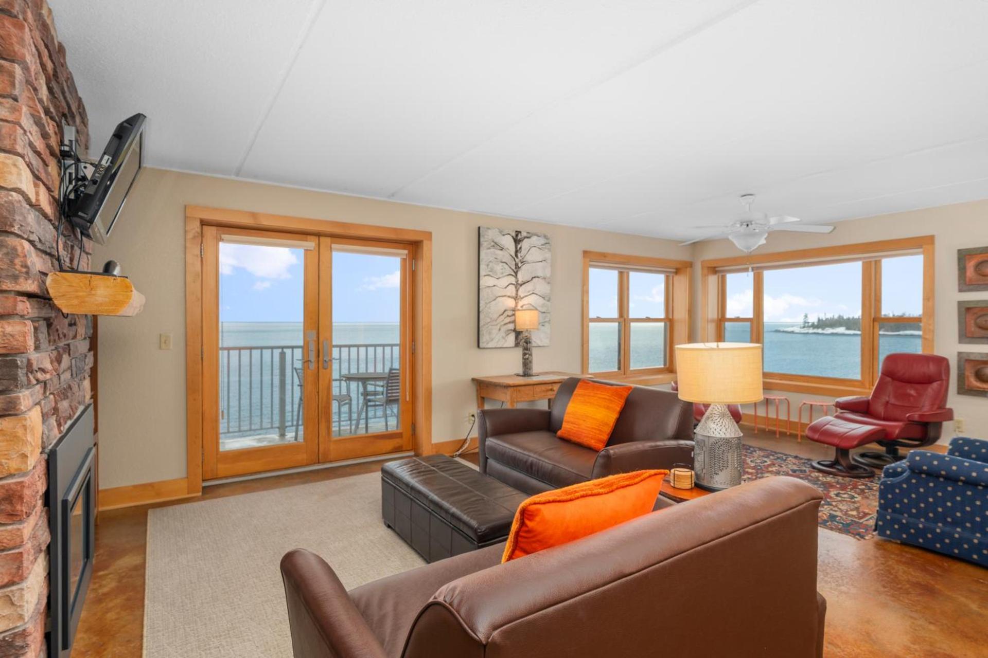 East Bay Suites photo 31