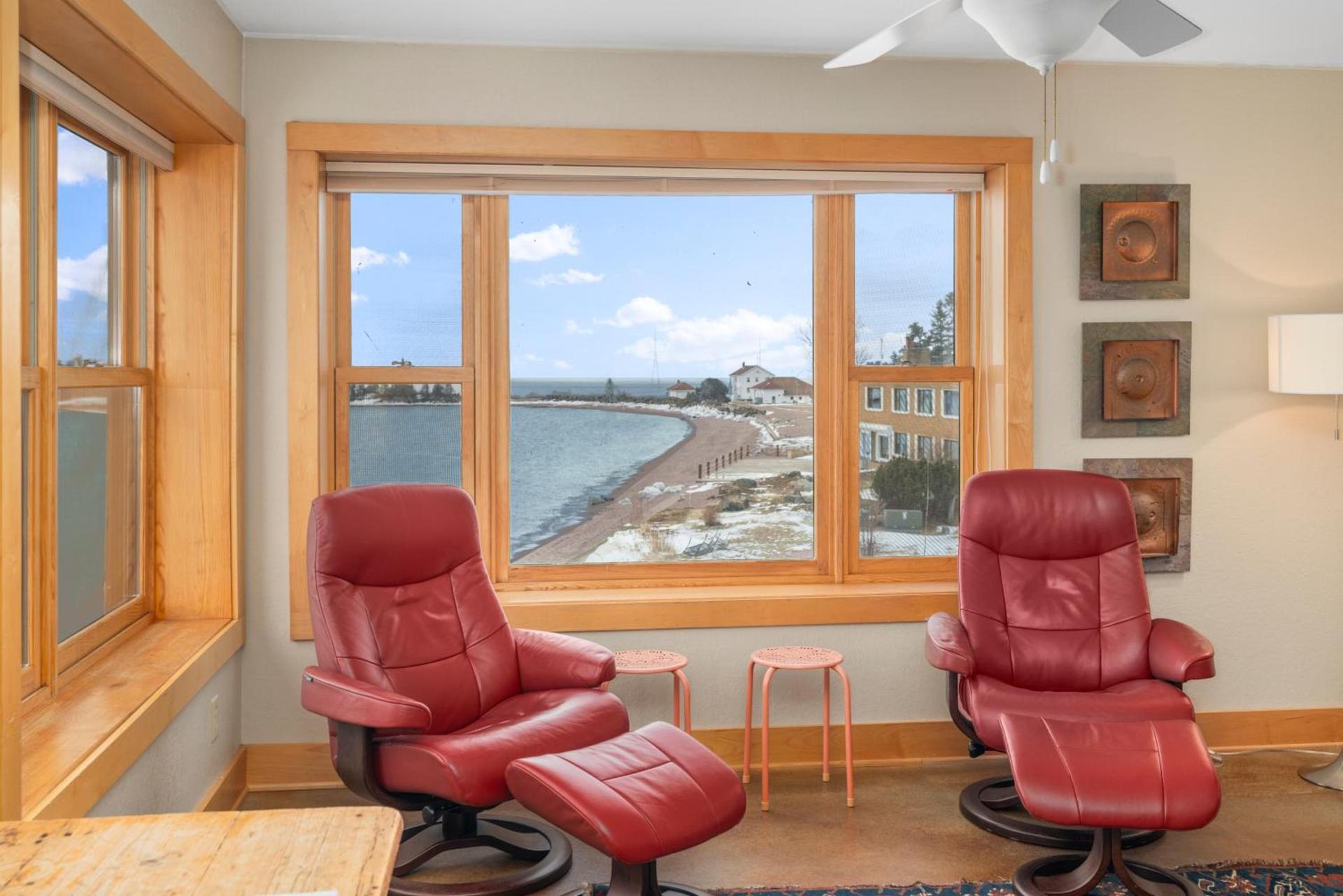 East Bay Suites photo 46
