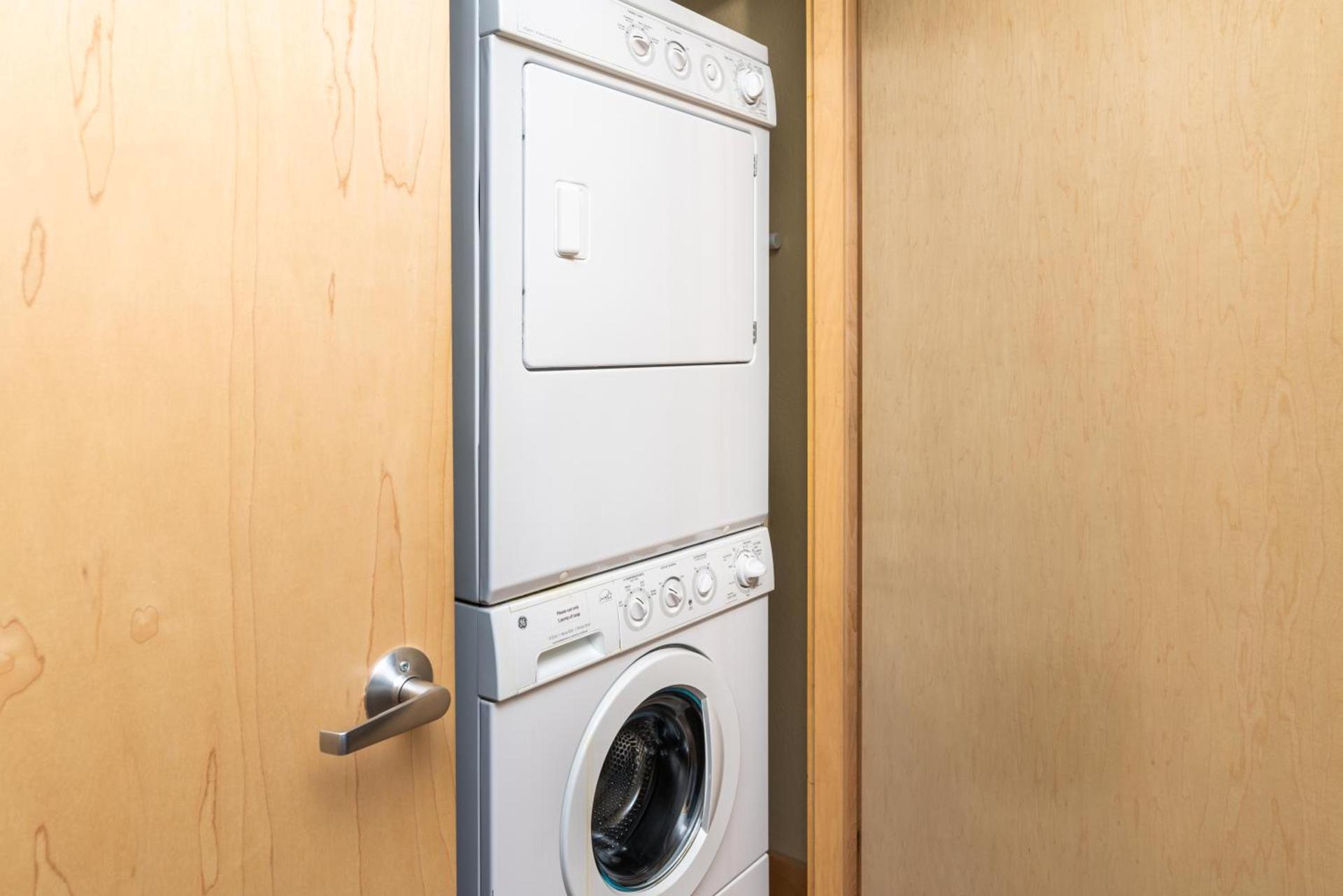 East Bay Suites photo 61