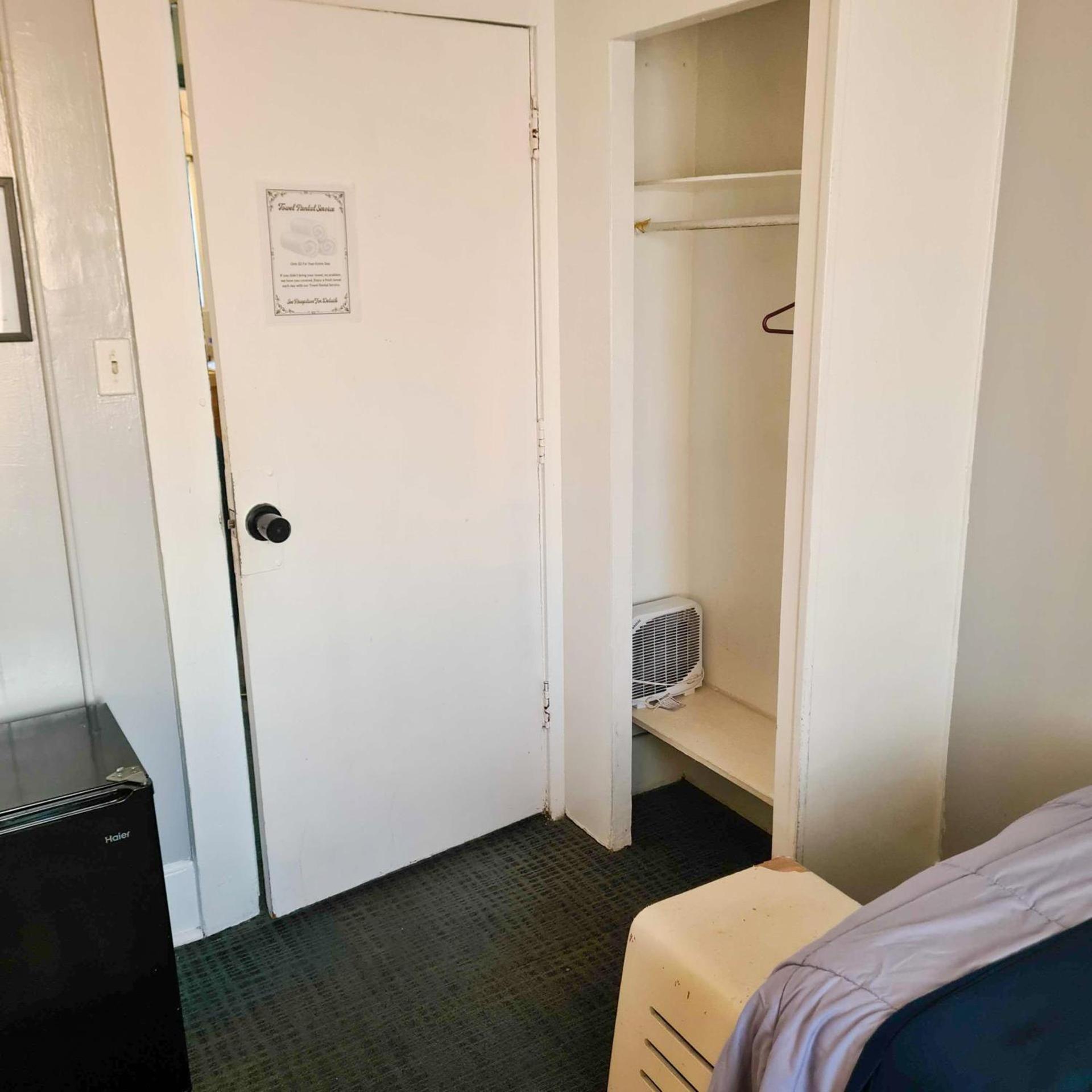 ITH Hermosa Beach Surf Hostel LAX photo 72
