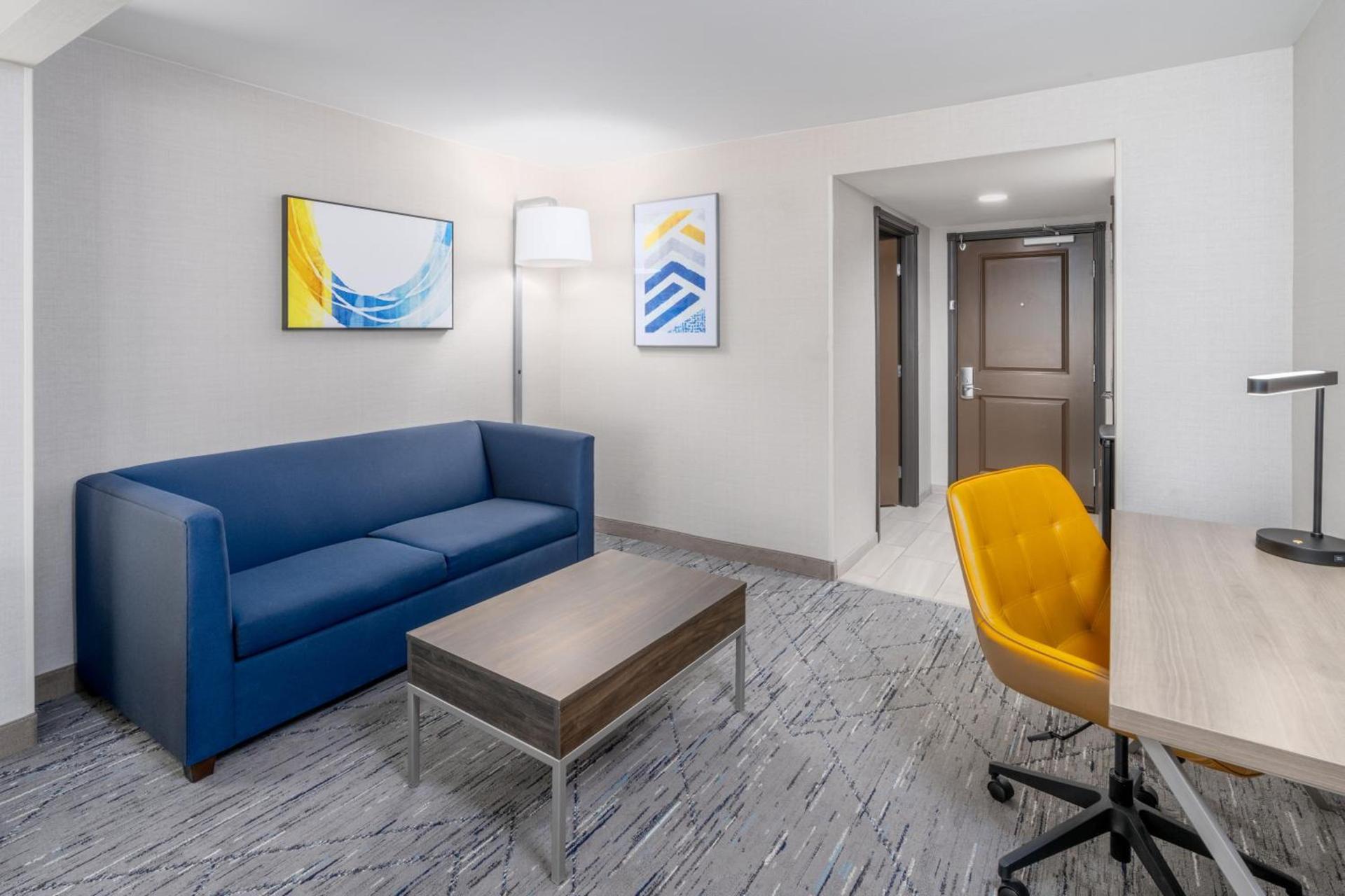Holiday Inn Express Hotel & Suites Cheyenne by IHG photo 40