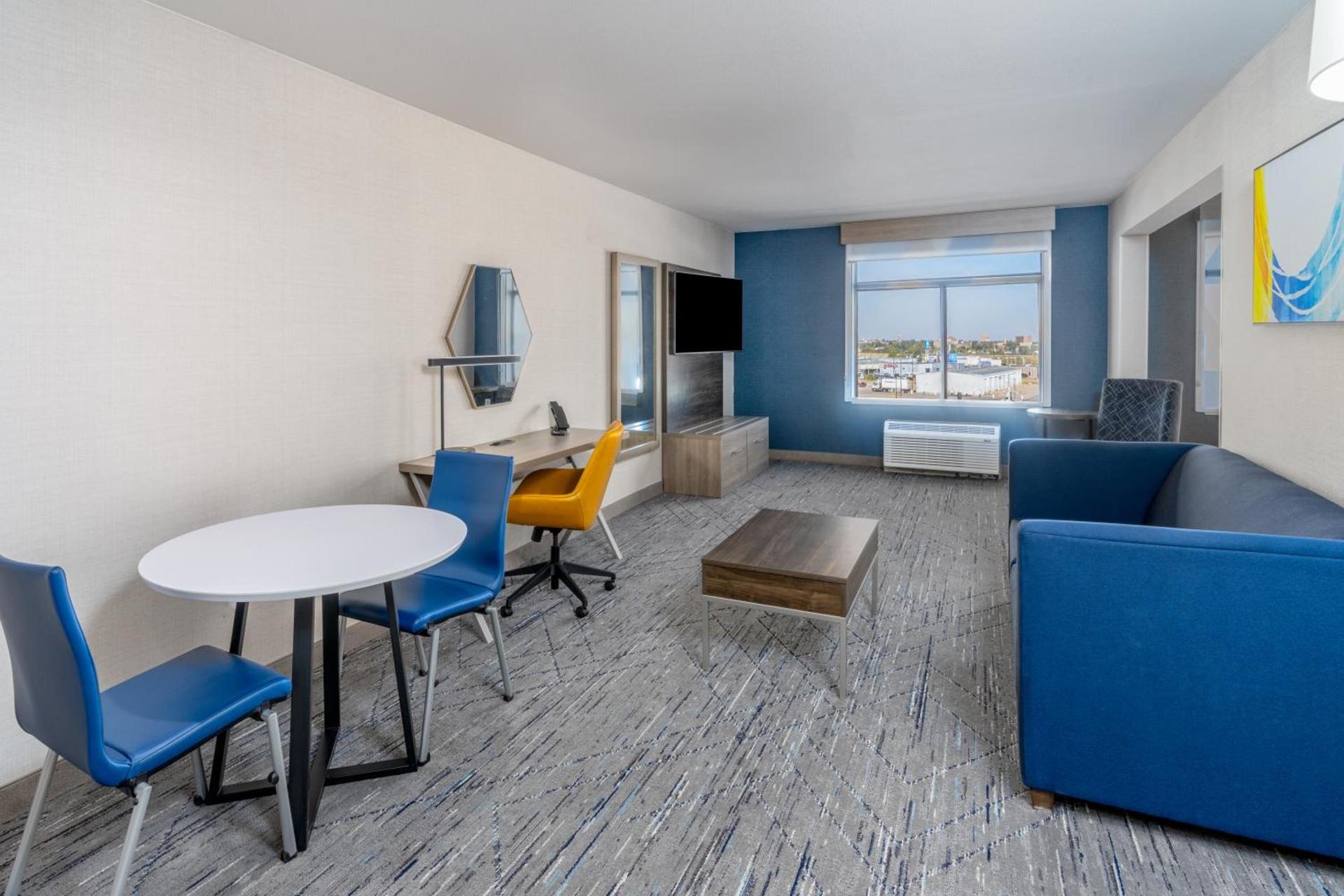 Holiday Inn Express Hotel & Suites Cheyenne by IHG photo 50