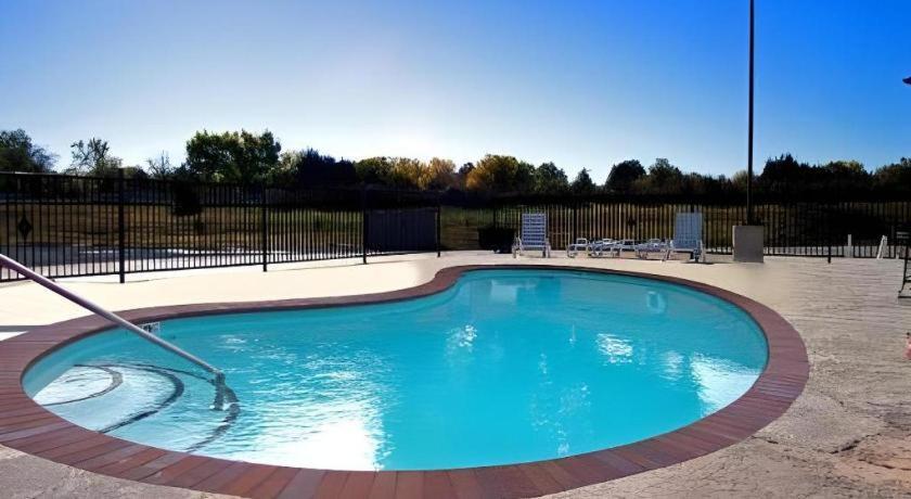 Best Western Stroud Motor Lodge photo 3
