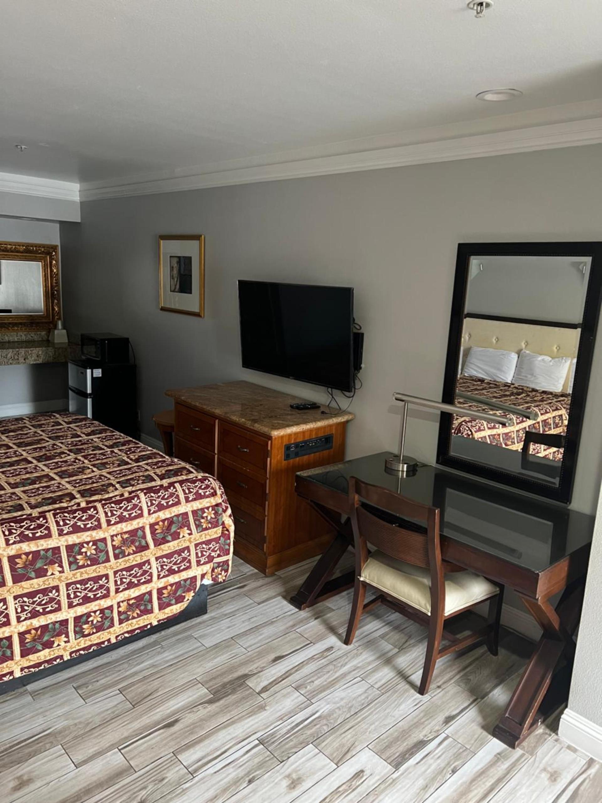 Amber Motel photo 2
