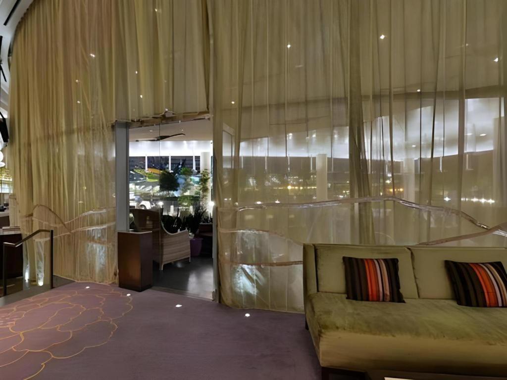 Luxury Suites International by Vdara photo 6