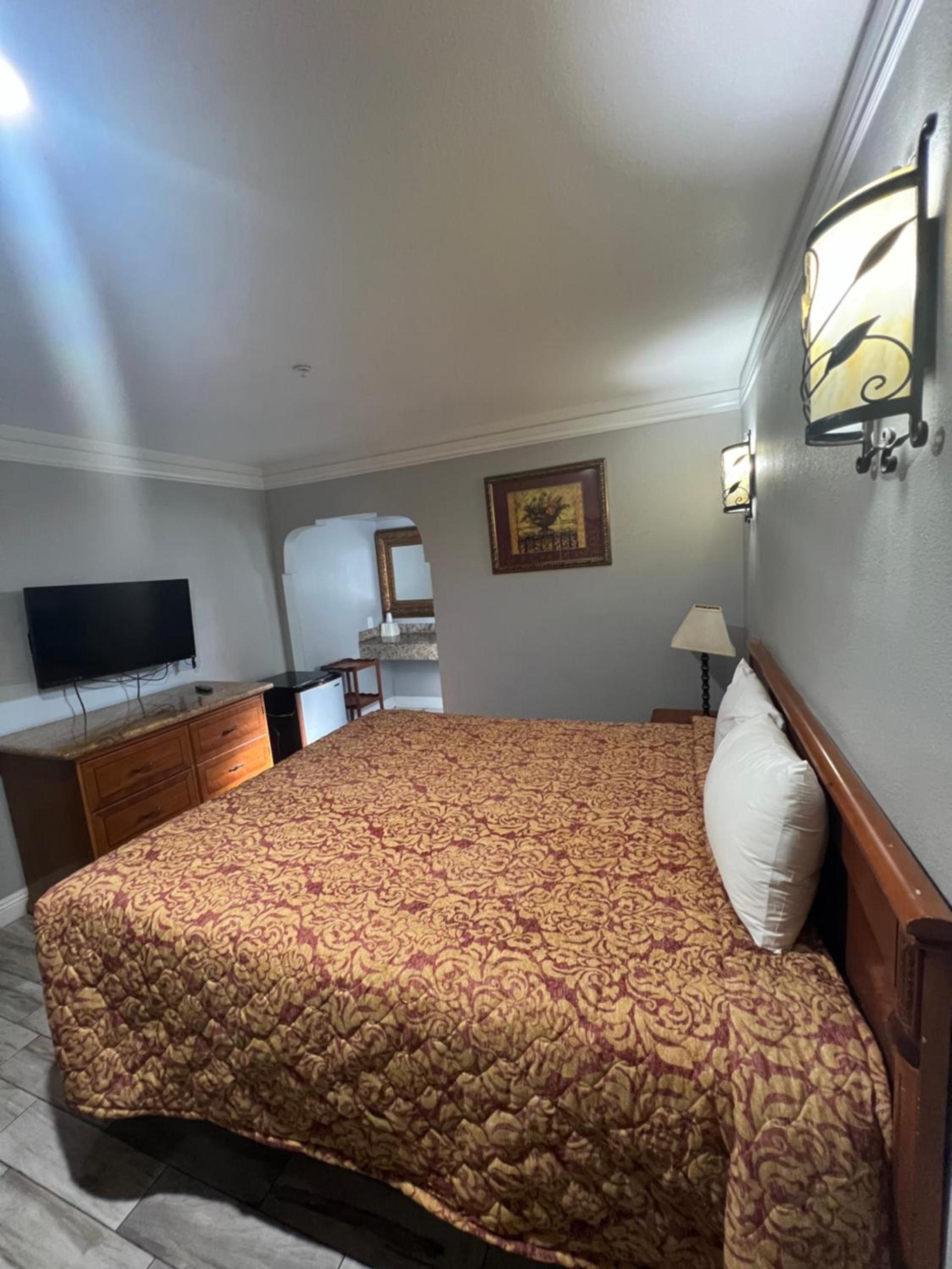 Amber Motel photo 16