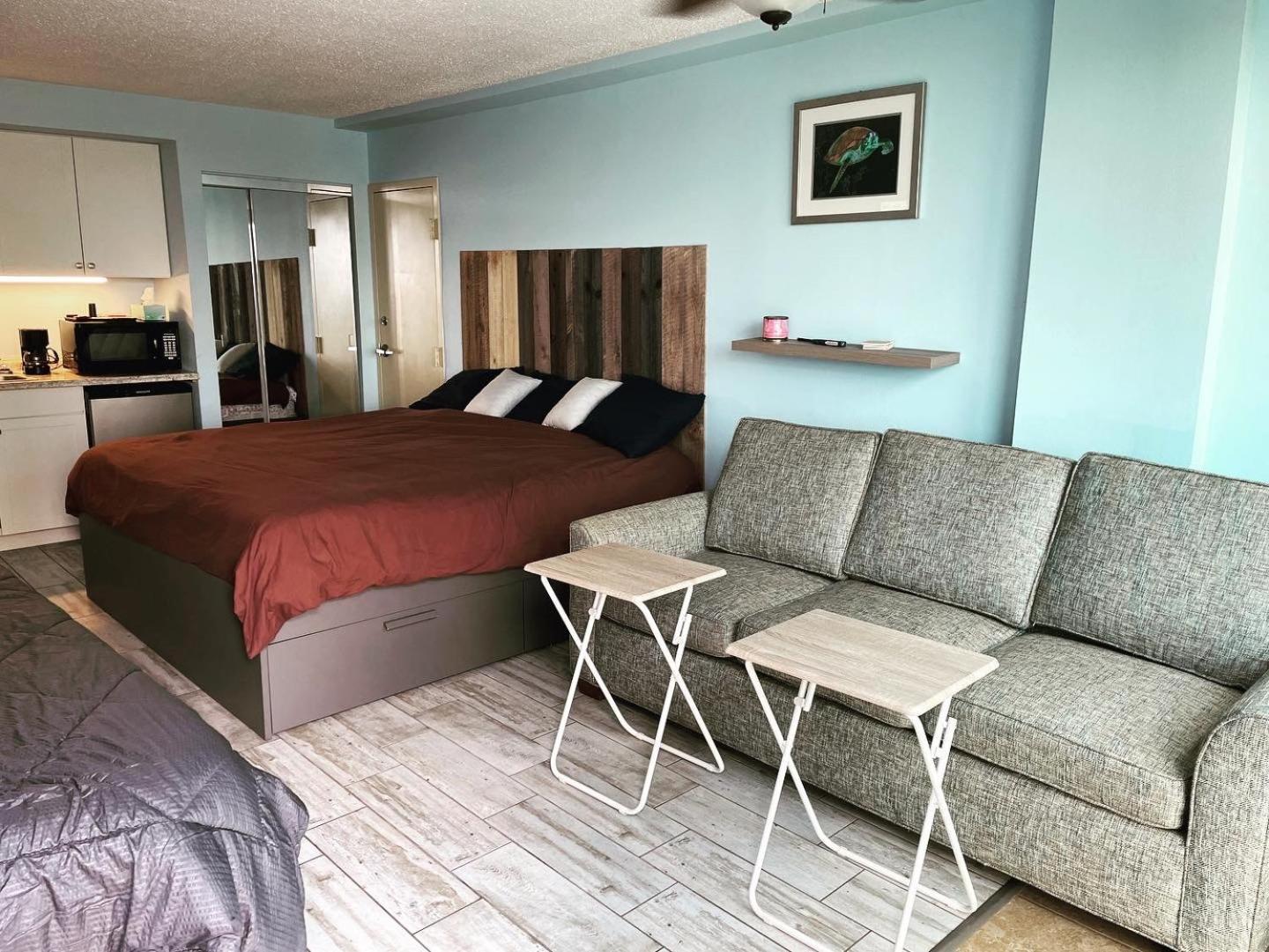 Single, Double or Quad Oceanview Studios - Direct Beach Access, Oceanfront Pool & Tiki photo 26