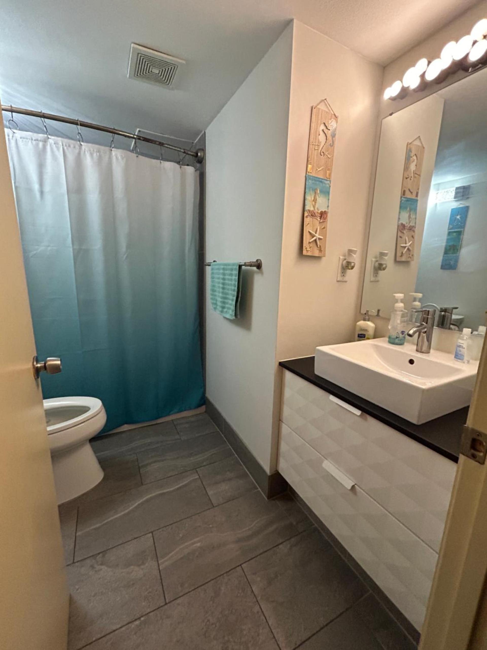 Single, Double or Quad Oceanview Studios - Direct Beach Access, Oceanfront Pool & Tiki photo 27