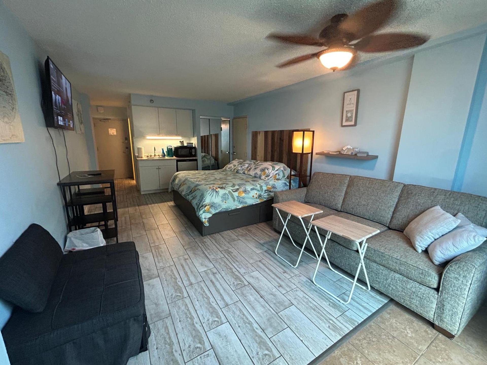Single, Double or Quad Oceanview Studios - Direct Beach Access, Oceanfront Pool & Tiki photo 50