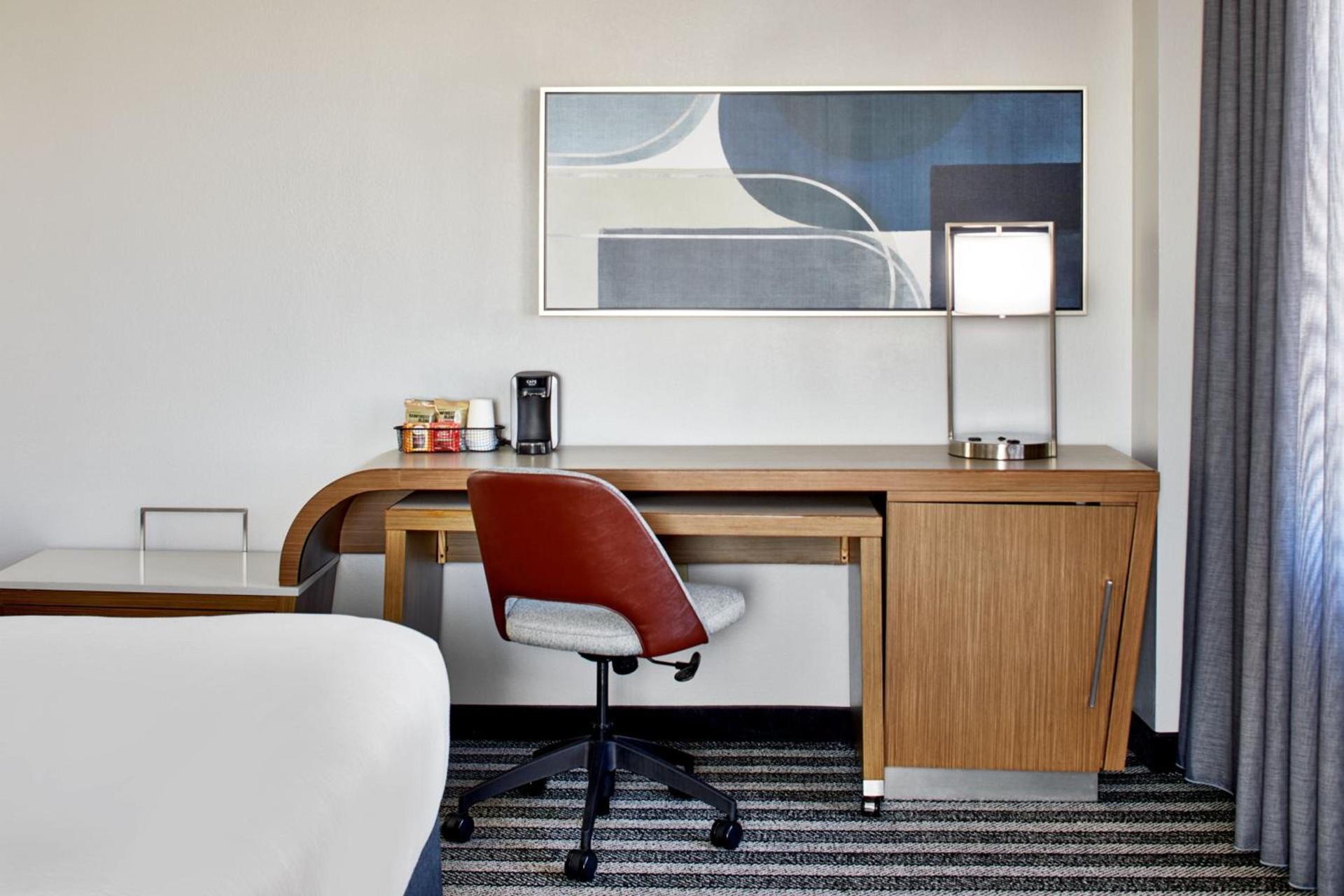 Courtyard by Marriott Nashville Downtown photo 9