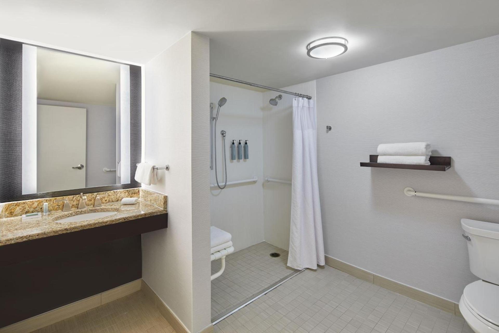Courtyard by Marriott Nashville Downtown photo 22