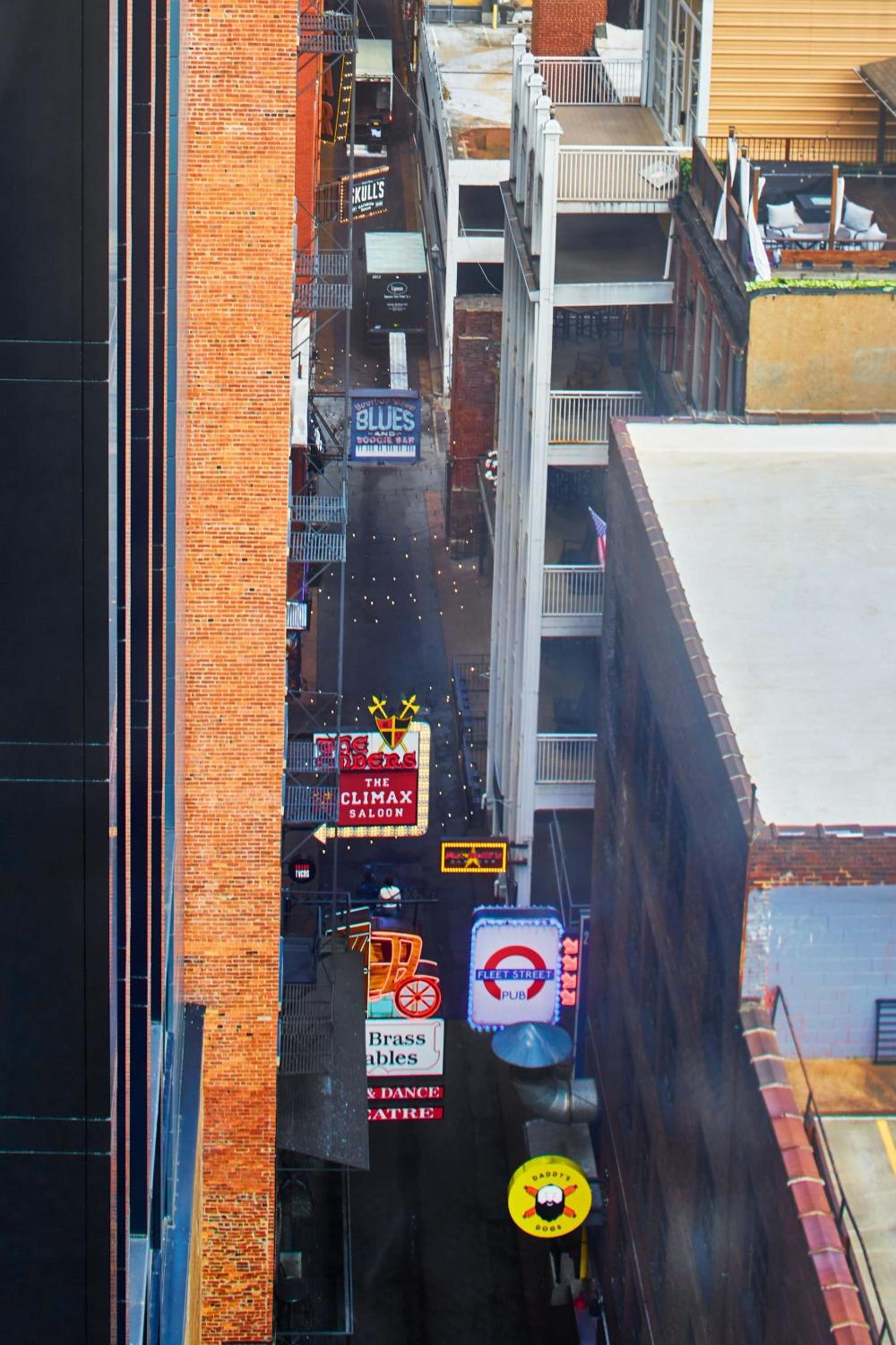 Courtyard by Marriott Nashville Downtown photo 14