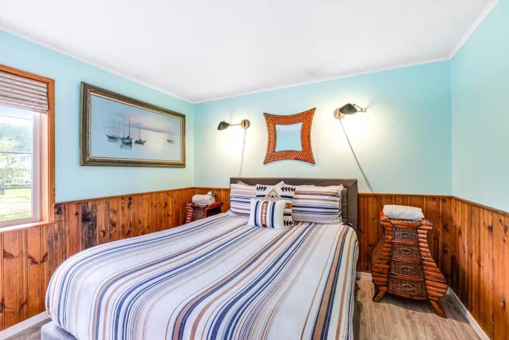 Deer Harbor Cottage & Suites photo 21